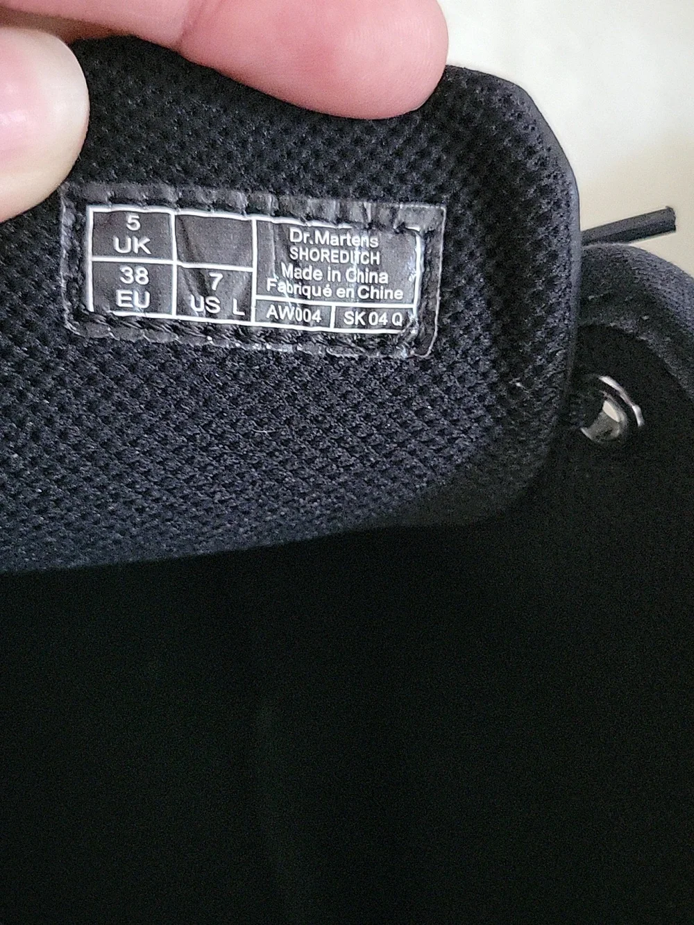 DR MARTENS Shoreditch Greasy Women's Combat Boots. Size 7 L. Black Boots. - Picture 13 of 16